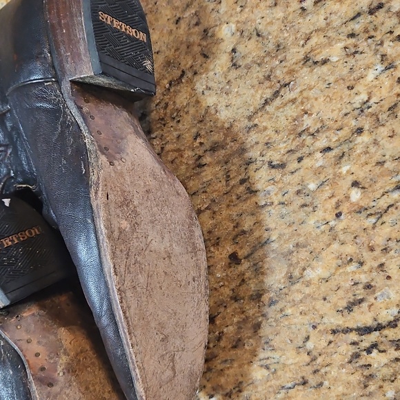 Stetson Black Leather Cowboy Boots - Picture 2 of 7